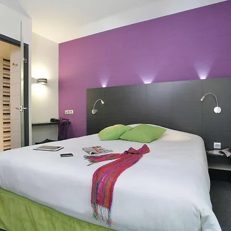 Kyriad Direct Nord 2*
