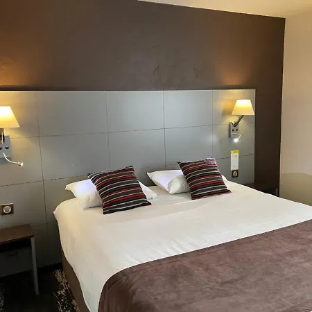 Hotel Kyriad Direct Nord 2*