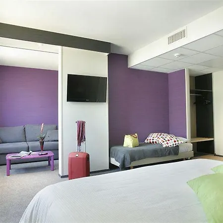 Kyriad Direct Nord 2* 리모주